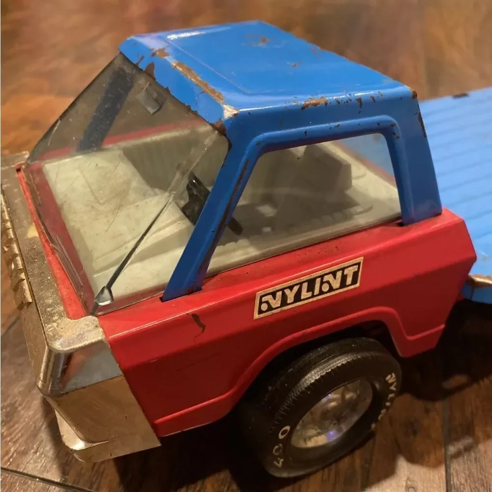 VINTAGE NYLINT 400 